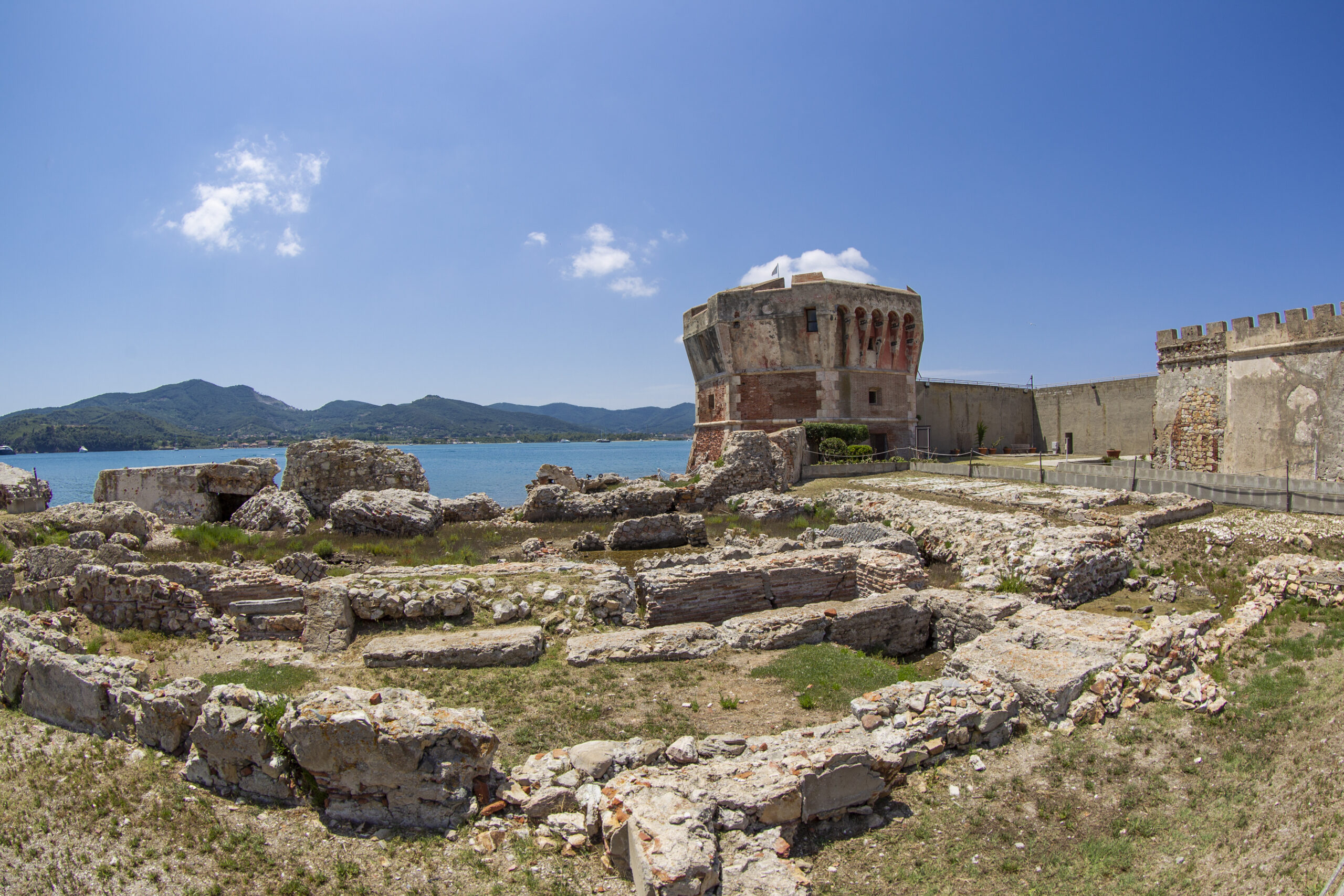 Sito storico, Museo, Isola d'Elba, Arcipelago Toscano