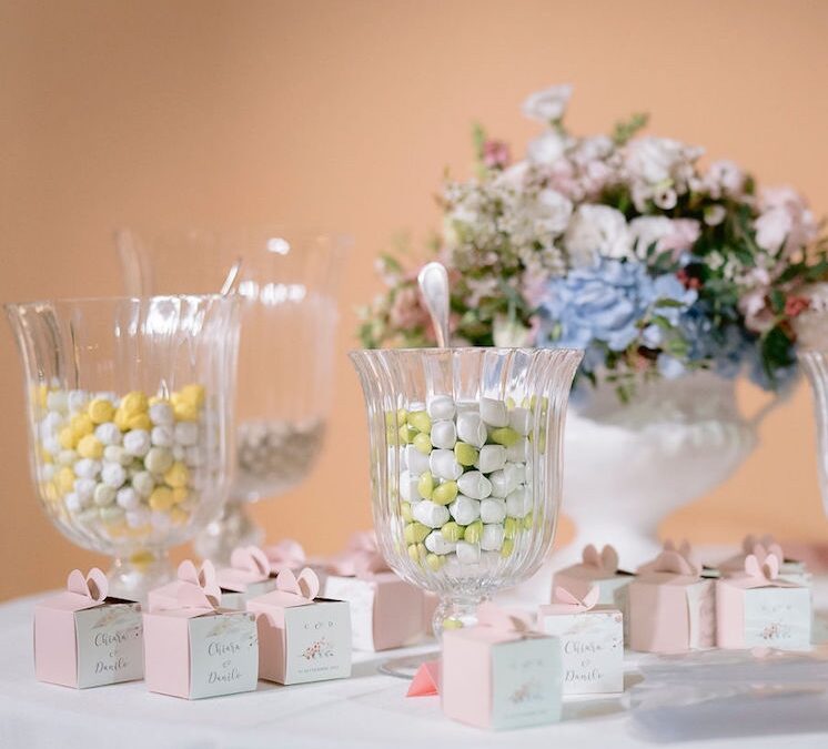 Confetti e gift da regalare agli ospiti del matrimonio