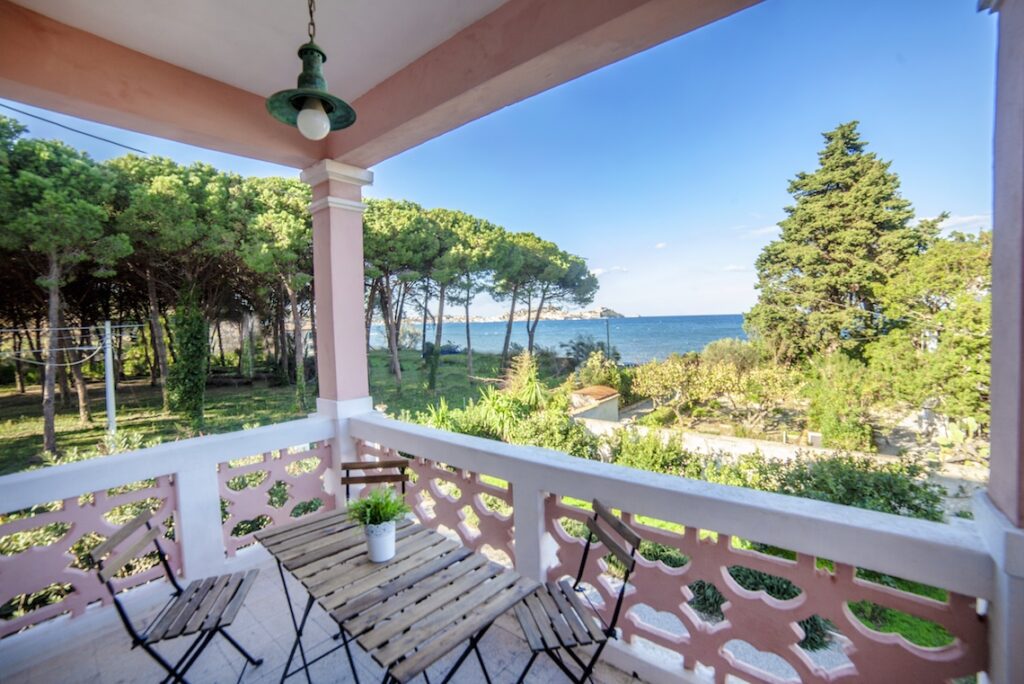 Splendida terrazza sul mare, Villa Rosa de Mar, località Schiopparello a due passi dal mare