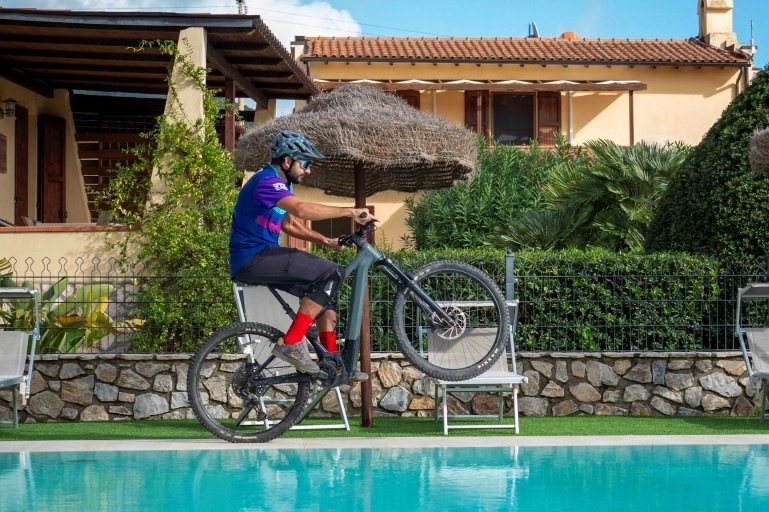 Le migliori guide per escursioni in mezzo alla natura all'isola d'Elba